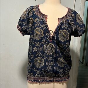 Elegant polo jeans.co Floral Blouse with Lace-Up Front